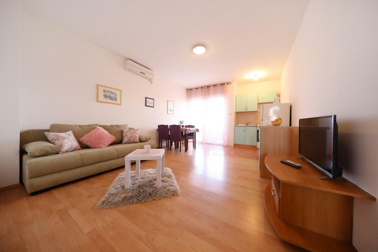Apartmani Junto Preko Ngoại thất bức ảnh